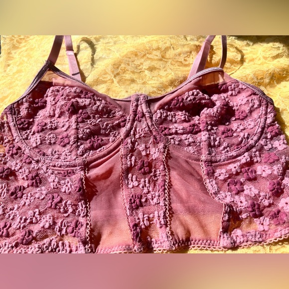 VTG 90s Strawberry Pink mauve Floral Lace Bodice Top • cropped lingerie tank - Picture 6 of 8